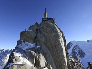 Step into the Void is perched at 3842m on the Aiguille du Midi - Photo courtesy of CMB. Copyright @ Alexis Moro/ Associated Press