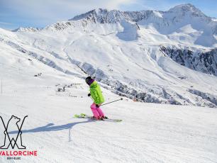Skiing at Le Tour Balme Vallorcine ski area